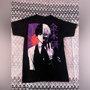 hot topic anime graphic tee